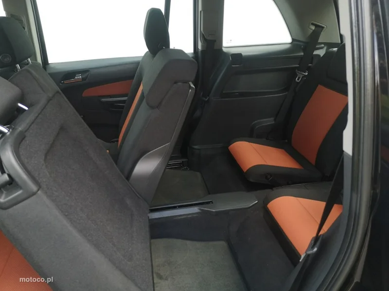 Opel Zafira B 20