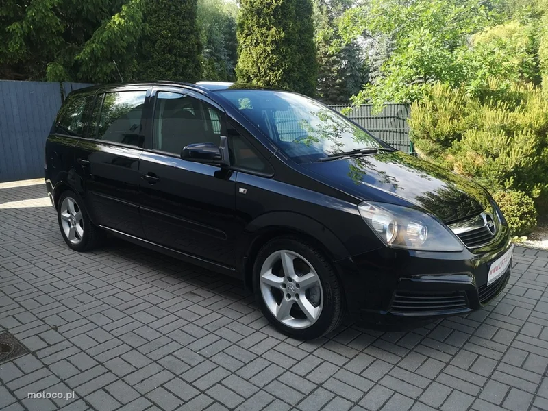 Opel Zafira B 4