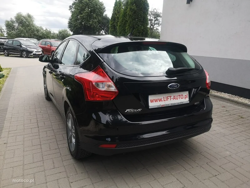 Ford Focus III 8