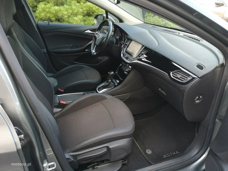 Opel Astra K 23