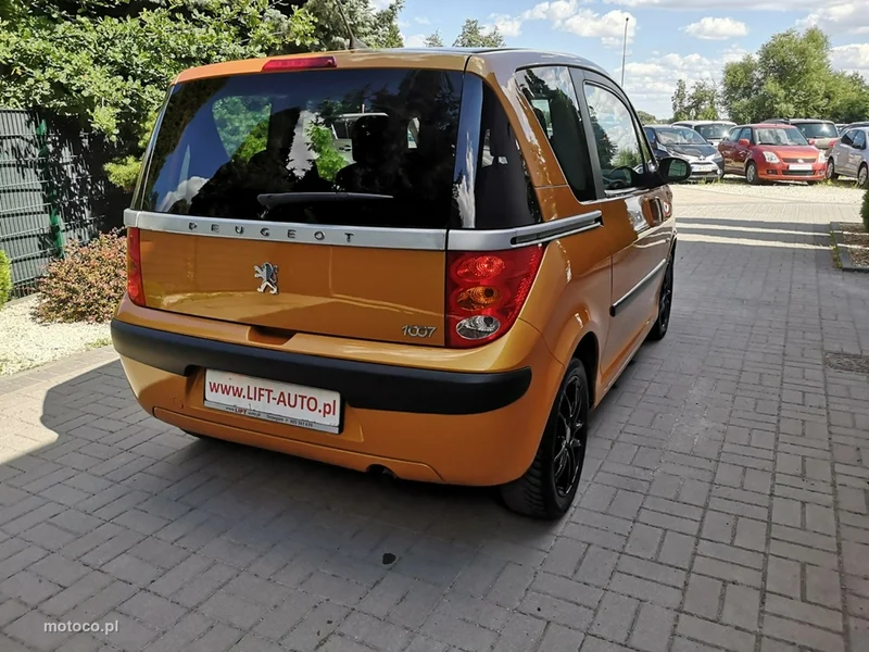 Peugeot 1007 6