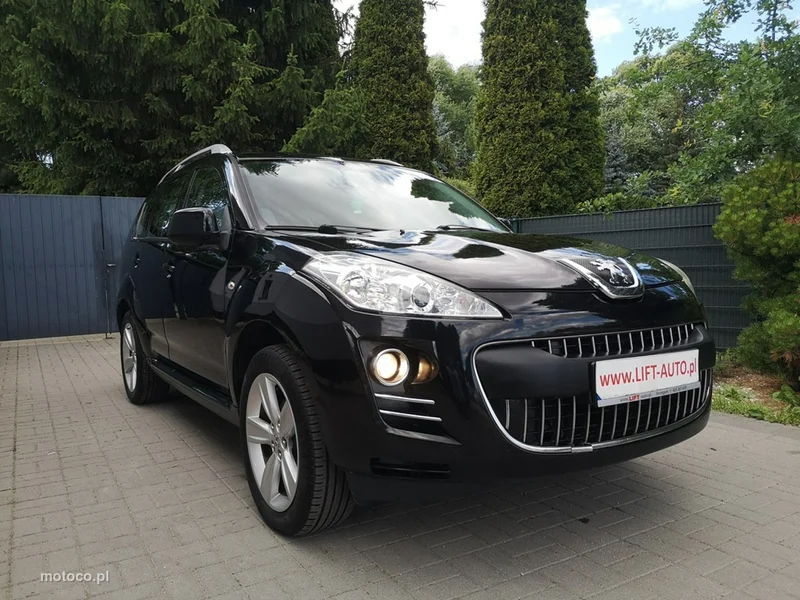Peugeot 4007 3