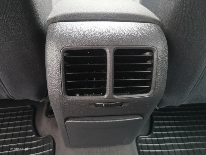 Volkswagen Golf V 18
