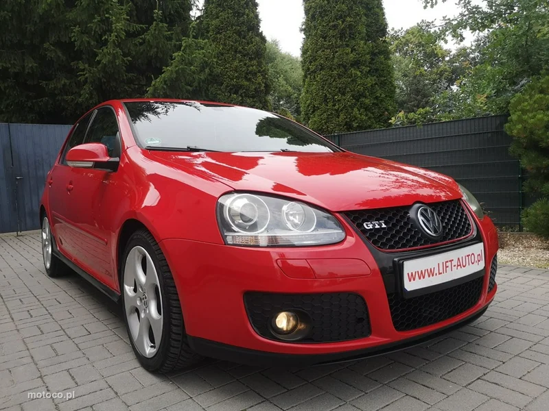 Volkswagen Golf V 3