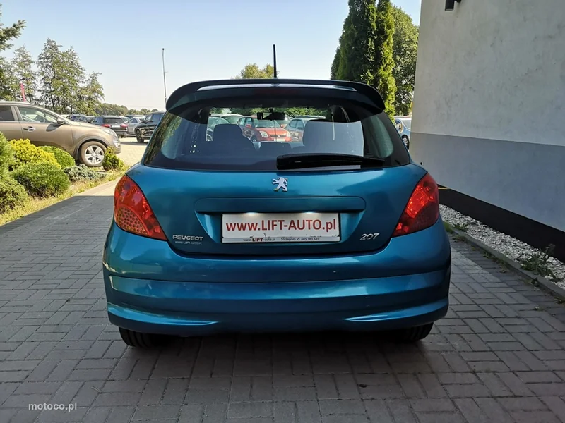 Peugeot 207 7