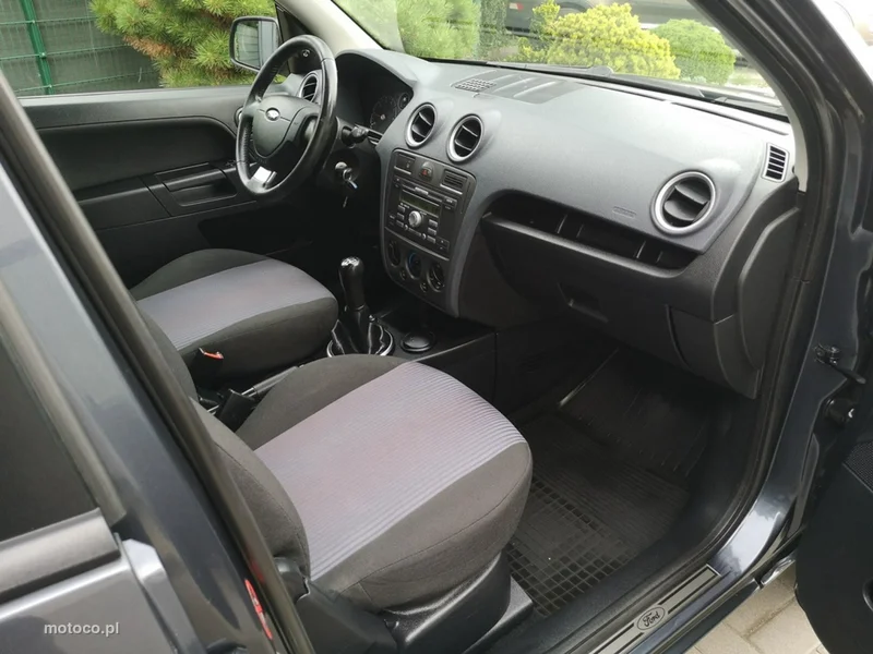 Ford Fusion 19