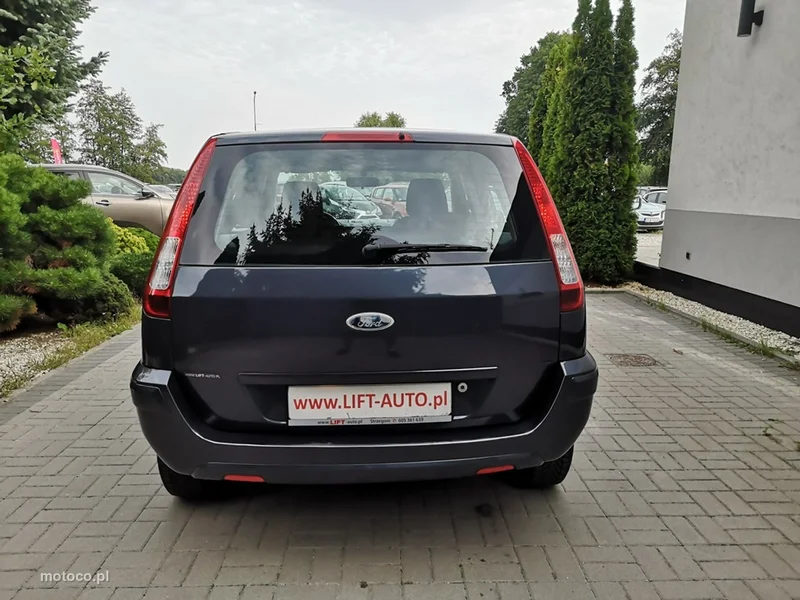 Ford Fusion 7