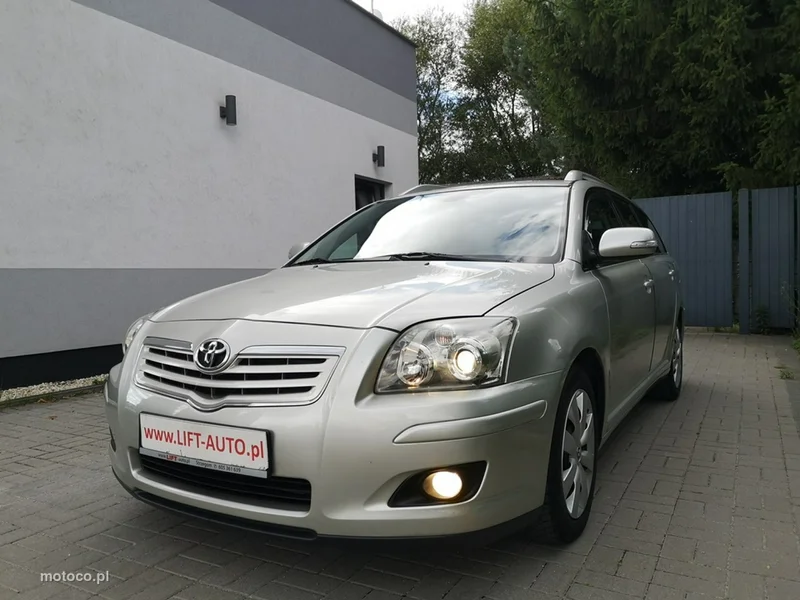 Toyota Avensis T25