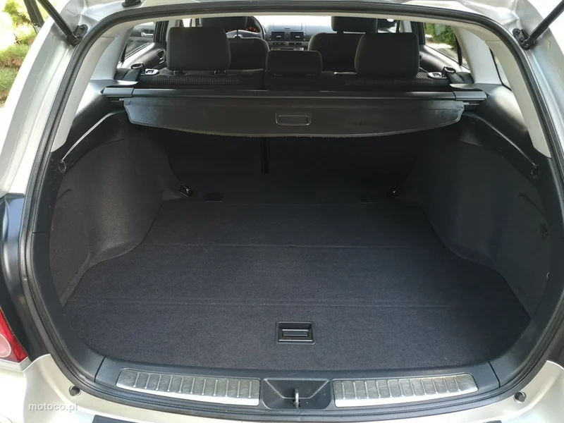 Toyota Avensis T25 20