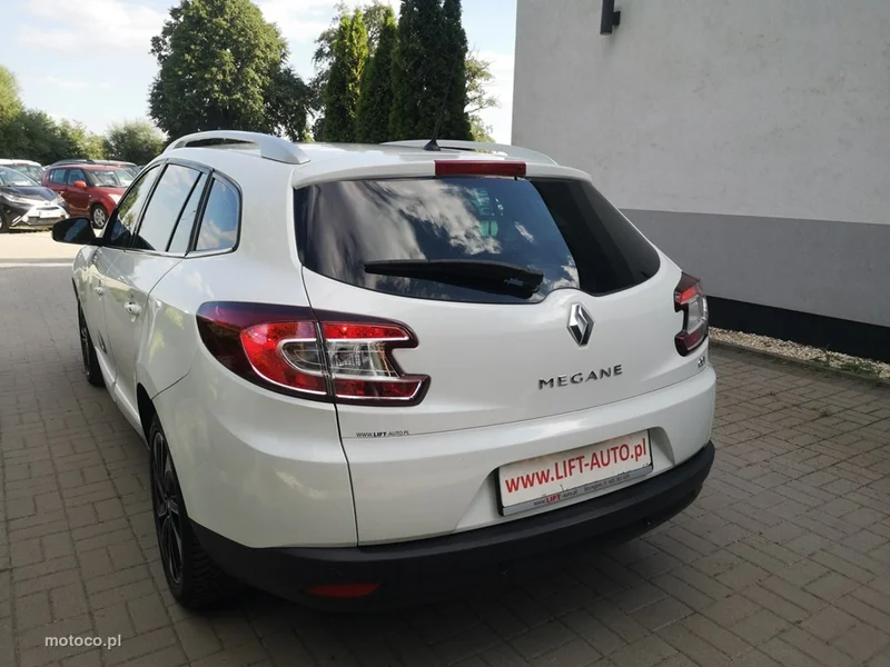 Renault Megane III 8