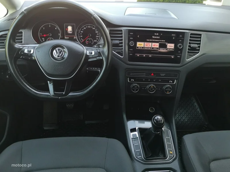 Volkswagen Golf Sportsvan VII 16