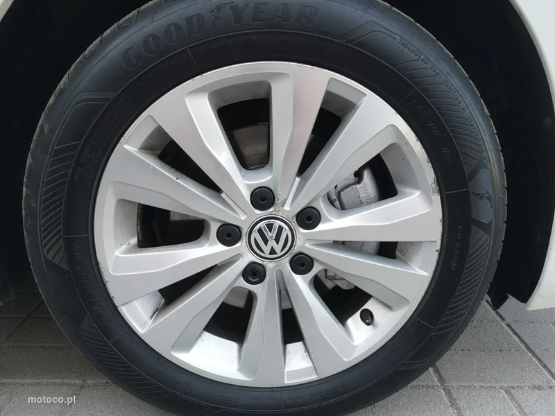 Volkswagen Golf Sportsvan VII 29