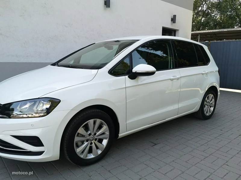 Volkswagen Golf Sportsvan VII 10