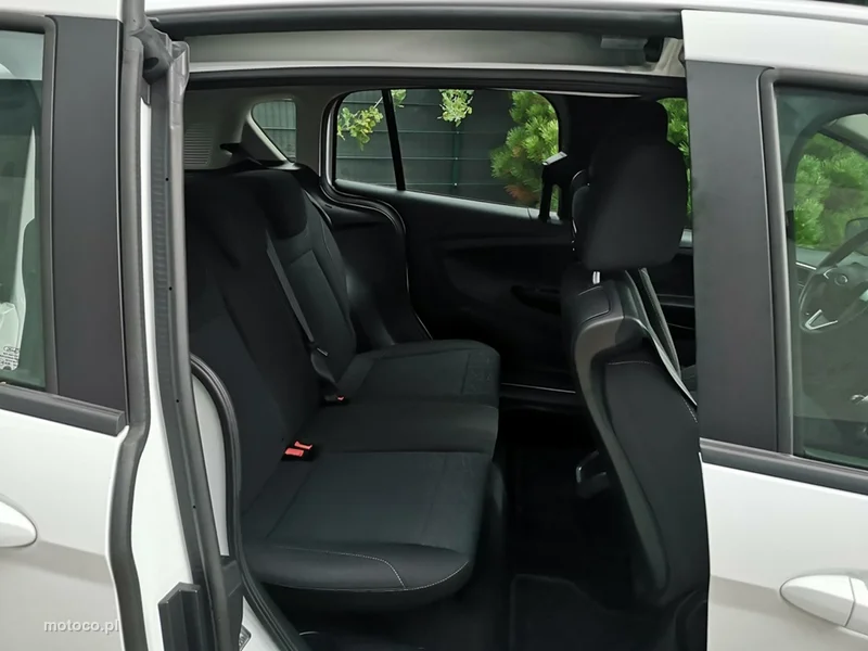 Ford B-Max 18