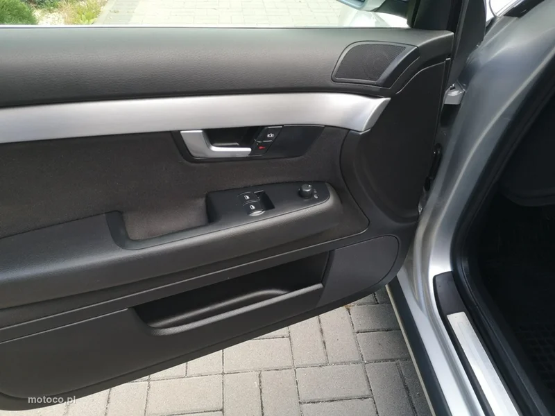 Audi A4 B7 10