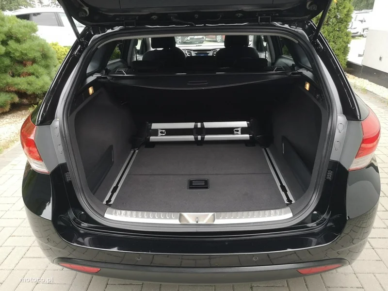 Hyundai i40 19
