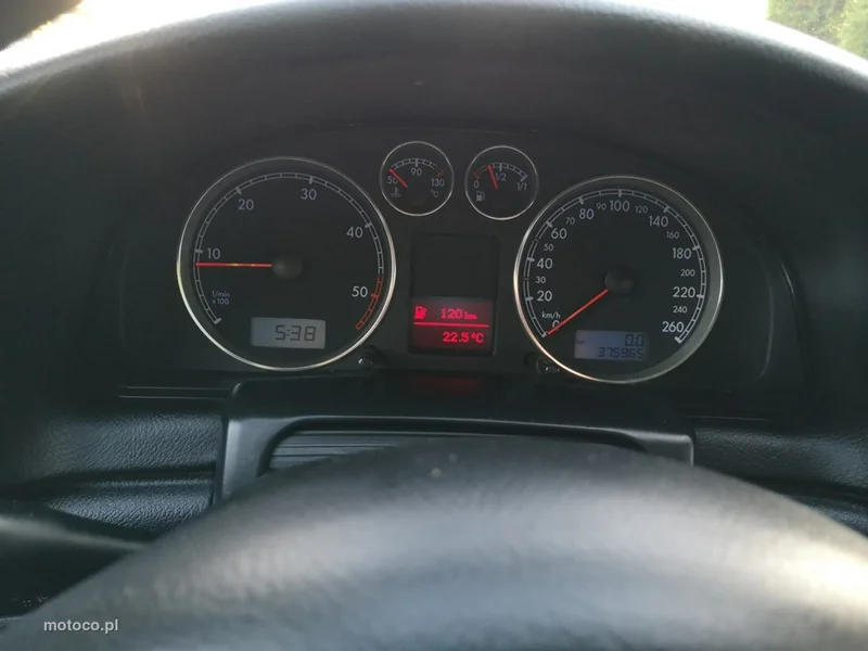 Volkswagen Passat B5 14