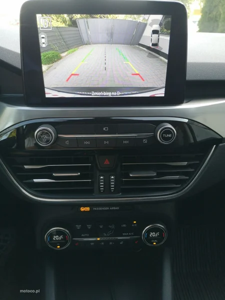 Ford Kuga III 19