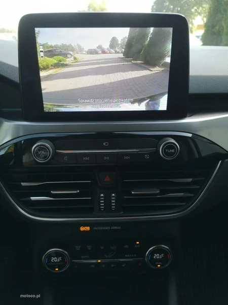 Ford Kuga III 21