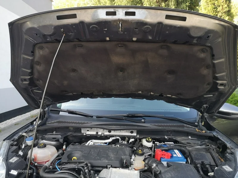 Ford Kuga III 27