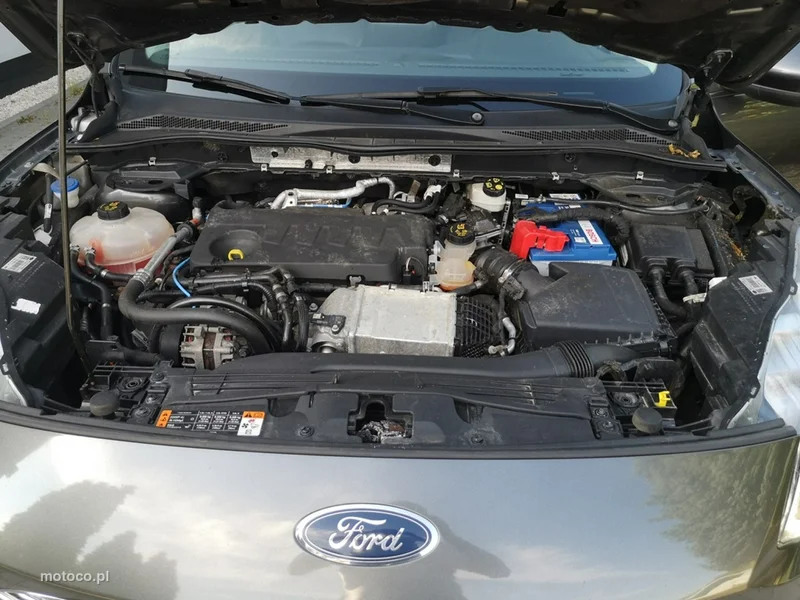 Ford Kuga III 28
