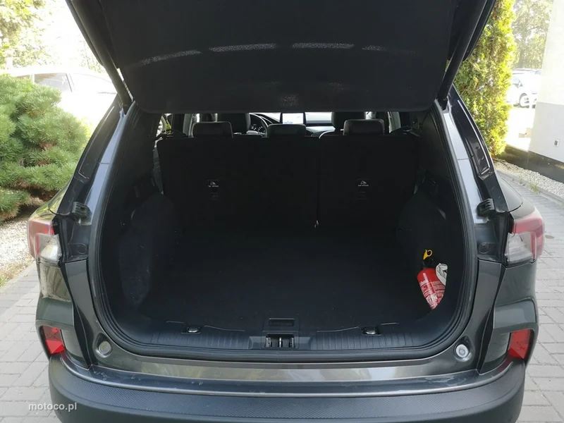 Ford Kuga III 7