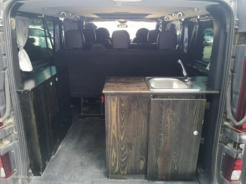 Opel Vivaro 20