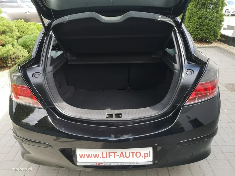 Opel Astra H 18
