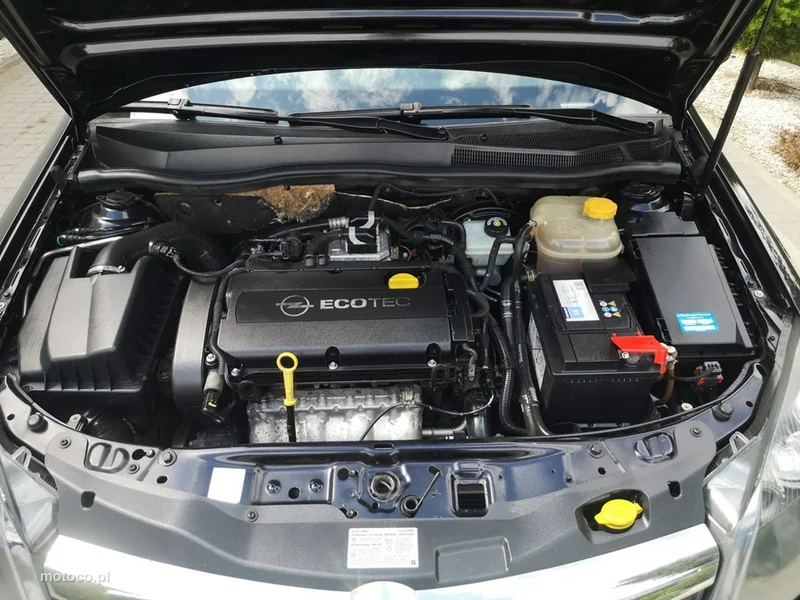 Opel Astra H 20