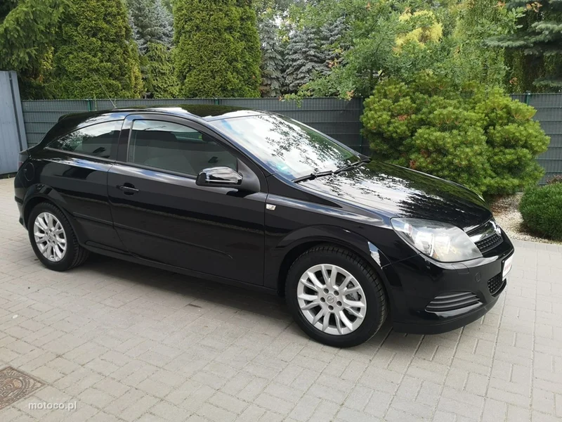 Opel Astra H 4