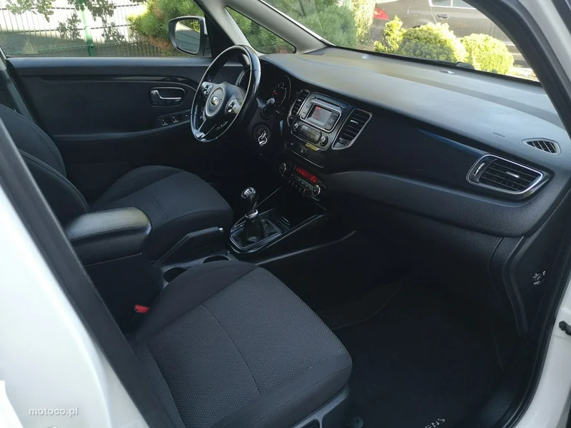 Kia Carens 20