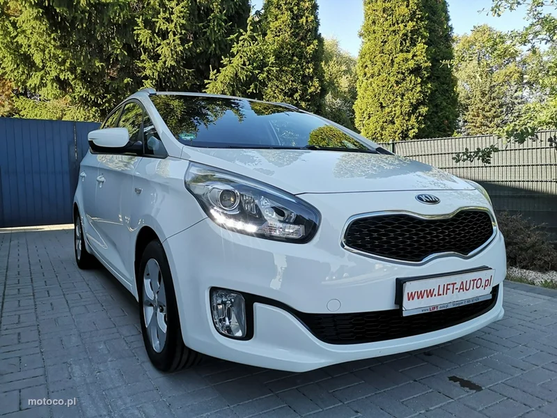 Kia Carens 3