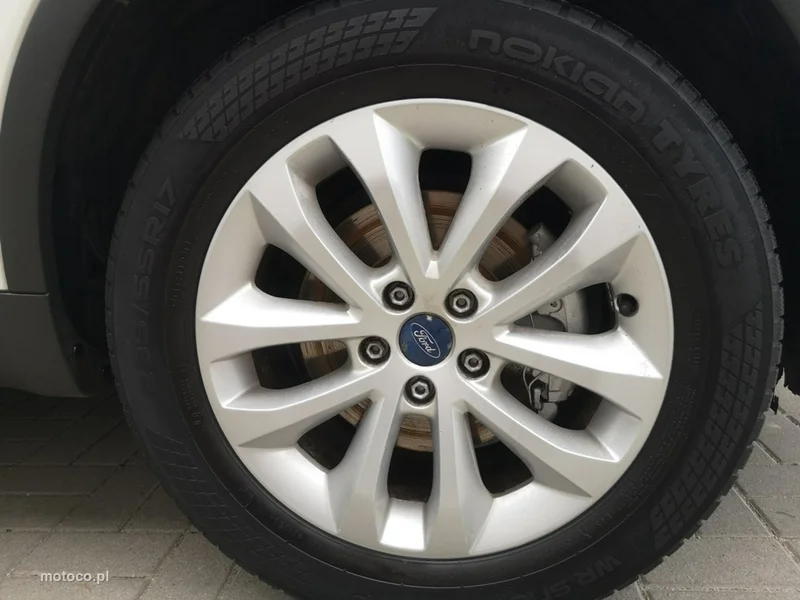 Ford Kuga I 26
