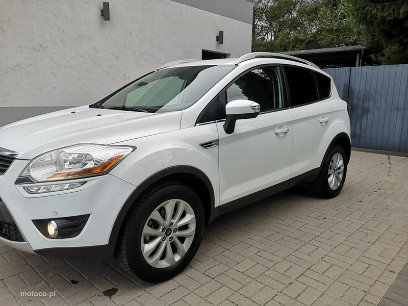 Ford Kuga I 10