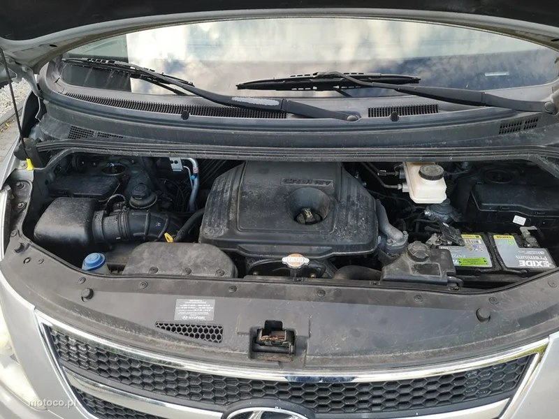Hyundai H-1 22