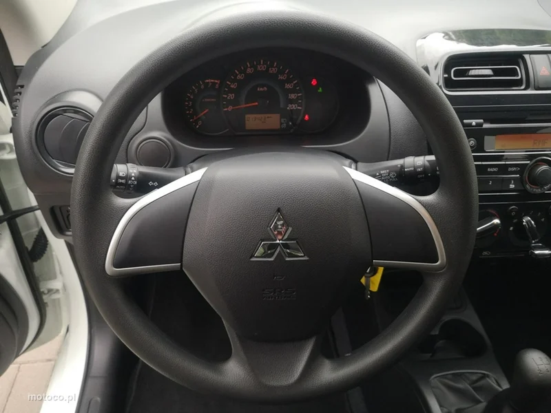 Mitsubishi Space Star 13