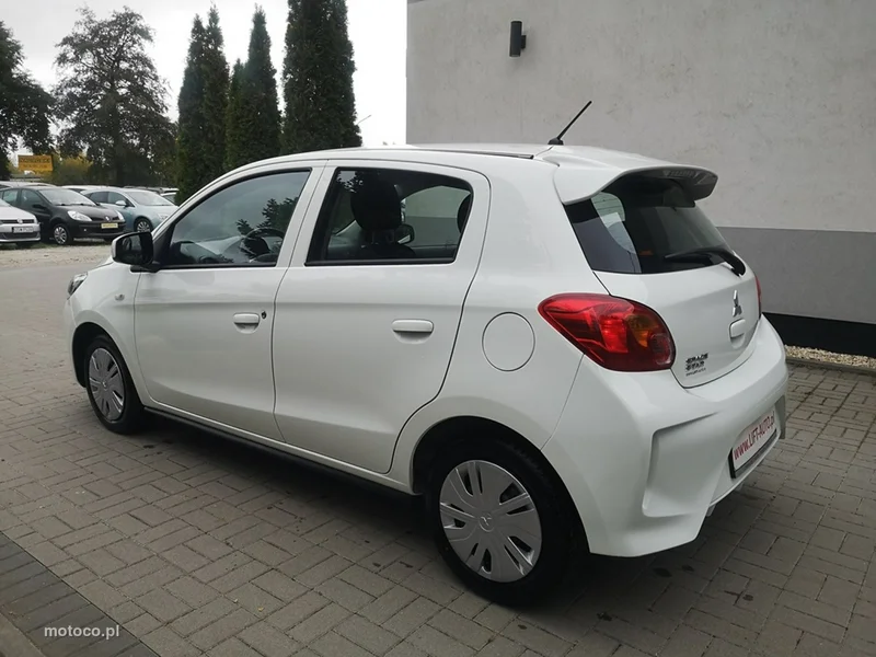 Mitsubishi Space Star 8