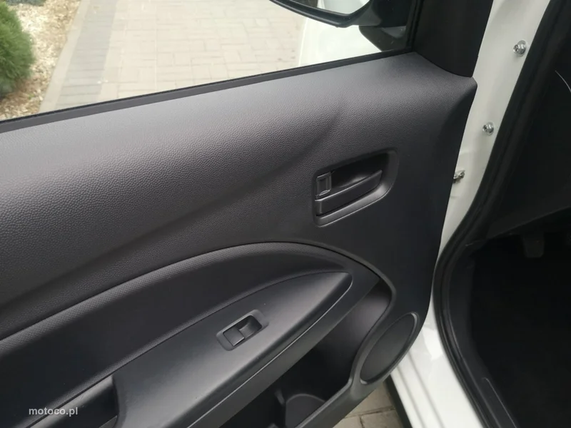 Mitsubishi Space Star 10