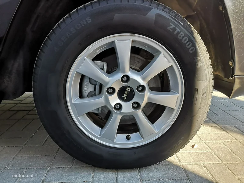 Jeep Grand Cherokee 27