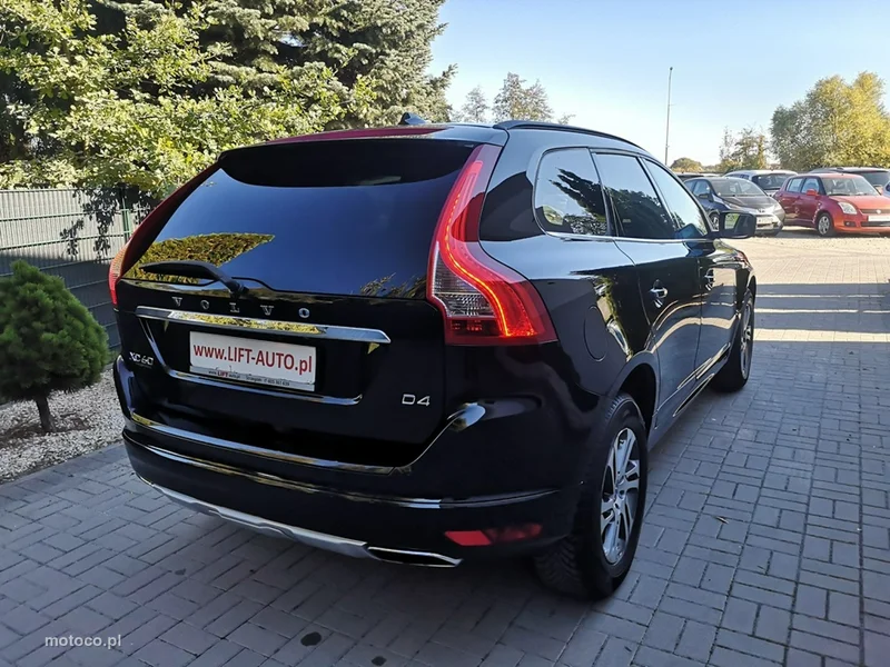 Volvo XC 60 6