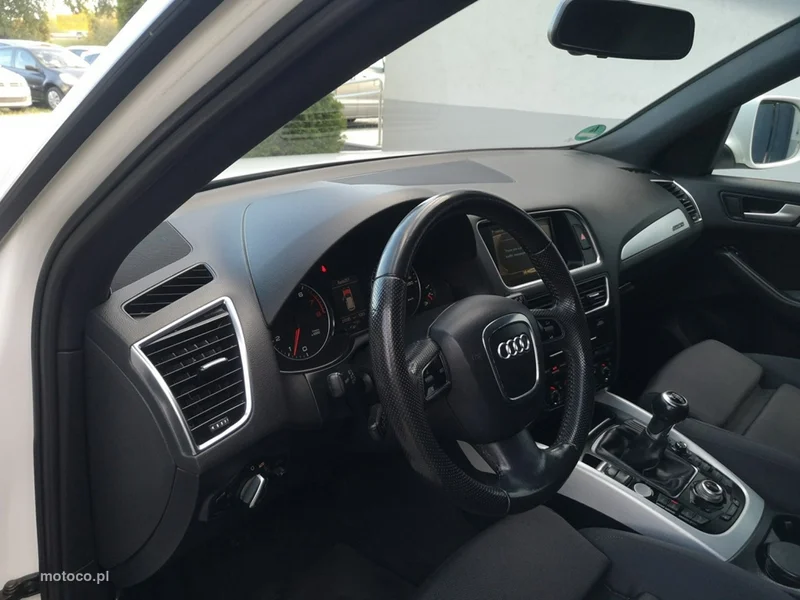Audi Q5 8R 11