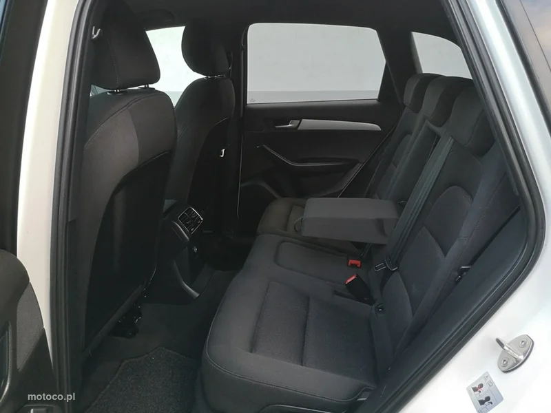 Audi Q5 8R 16