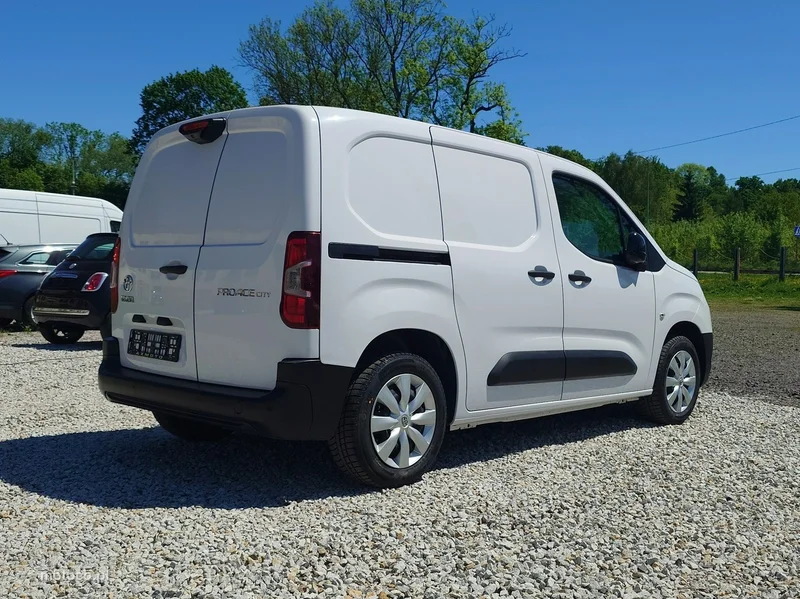Toyota Proace City 7