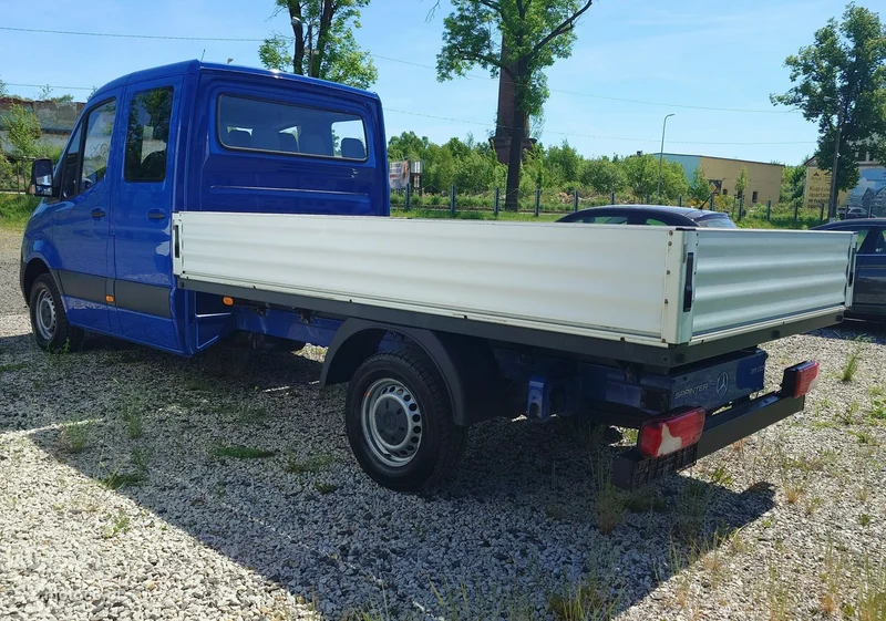 Mercedes-Benz Sprinter 17