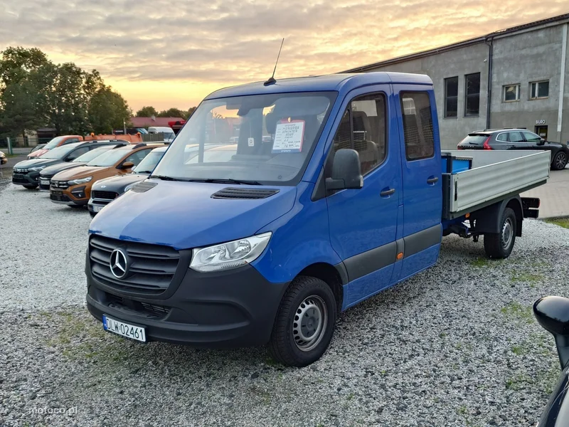 Mercedes-Benz Sprinter 4