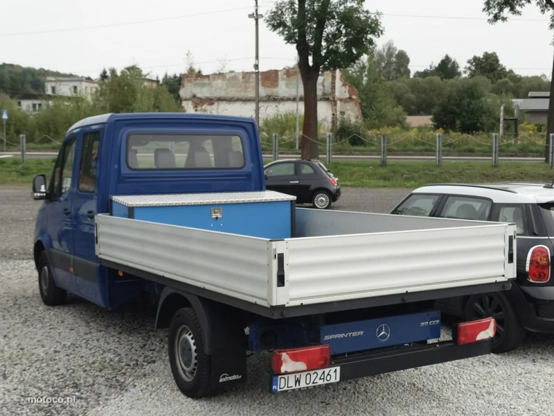 Mercedes-Benz Sprinter 2