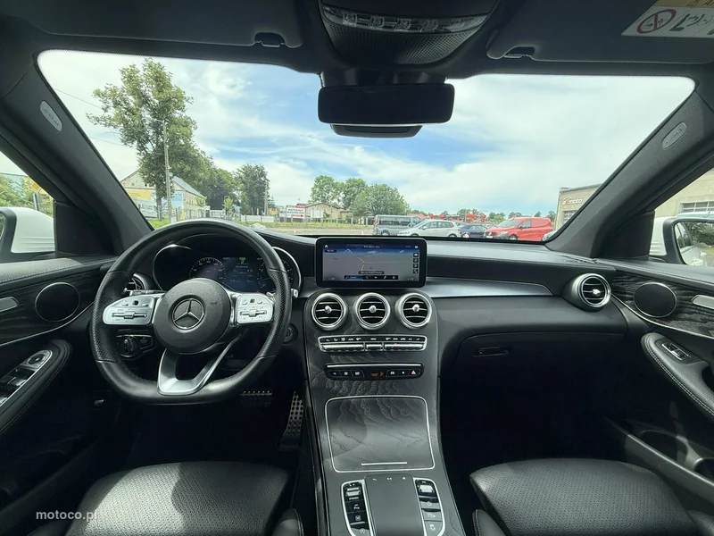 Mercedes-Benz GLC X253 GLC 200 10