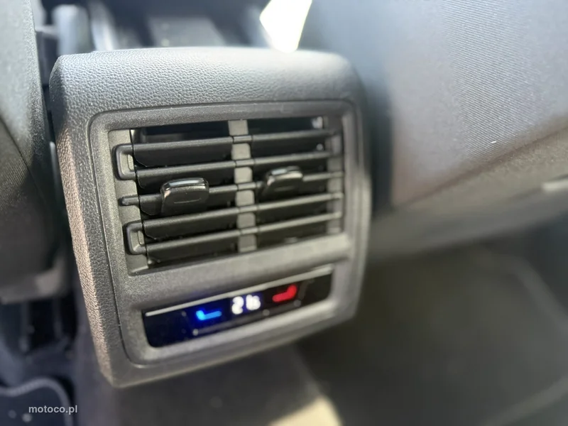 Volkswagen Golf VIII 19