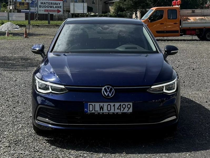 Volkswagen Golf VIII 4