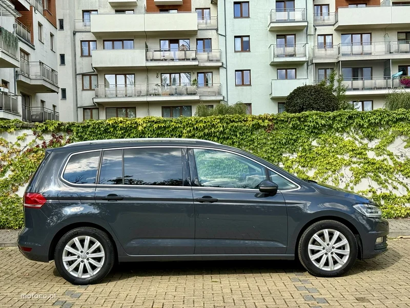 Volkswagen Touran 5T 11